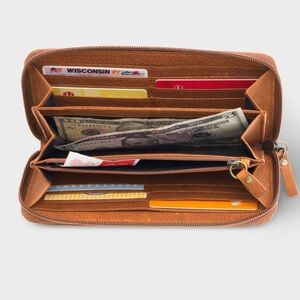 Duluth Trading Co. Lifetime Leather Wallet Cognac